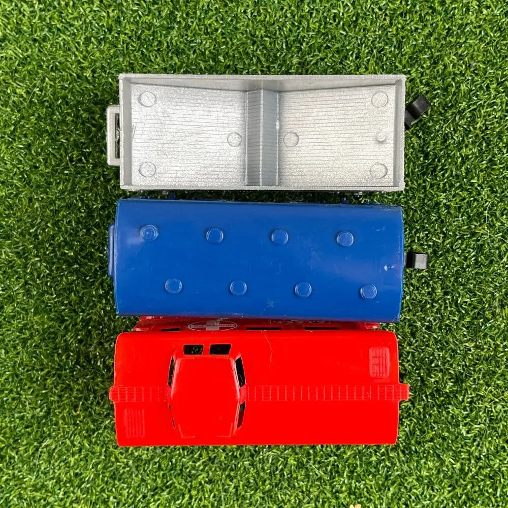 VTG Toy Train Cars VIRGINIAN Hopper car PENNSYLVANIA Boxcar Santa Fe Caboose